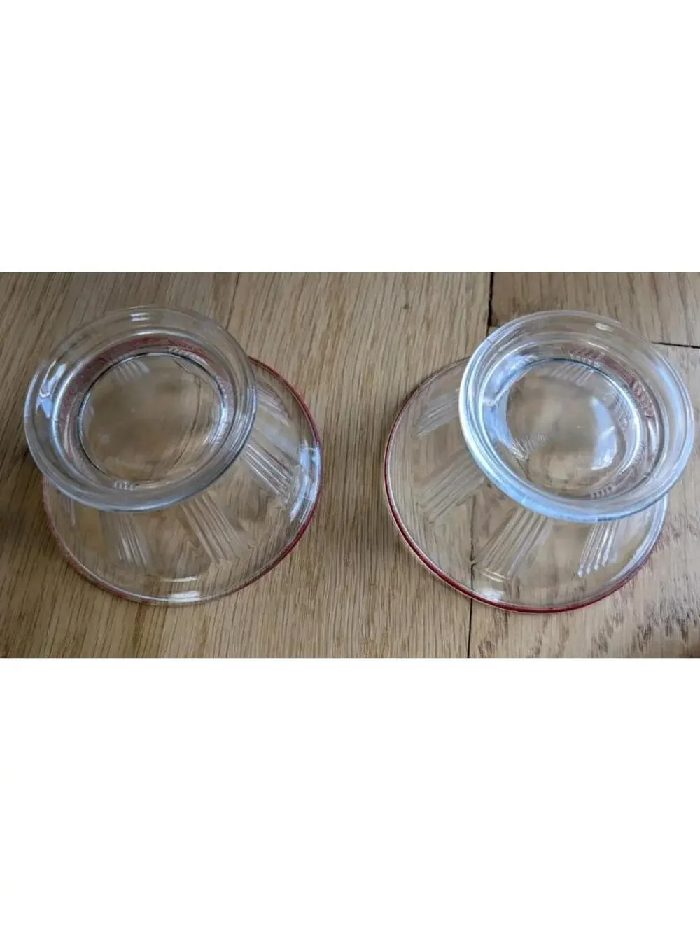 Six Hazel Atlas Wagon Wheel Spoke With Red Trim Glass Plates + 2 Dessert Bowls